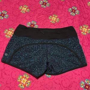 Lululemon speed up shorts size 4 EUC!